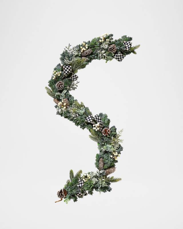 Farmhouse Holiday Illuminated Garland